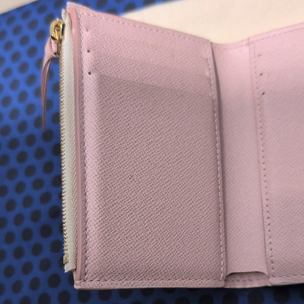 Louis Vuitton White and Pink Wallet with Damier Azur Pattern - Picture 13 of 14